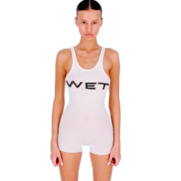 YEEZY WET ROMPER SIZE 1 & 2! Brand New Never Worn or even tried on!Fast shipping - Picture 1 of 10